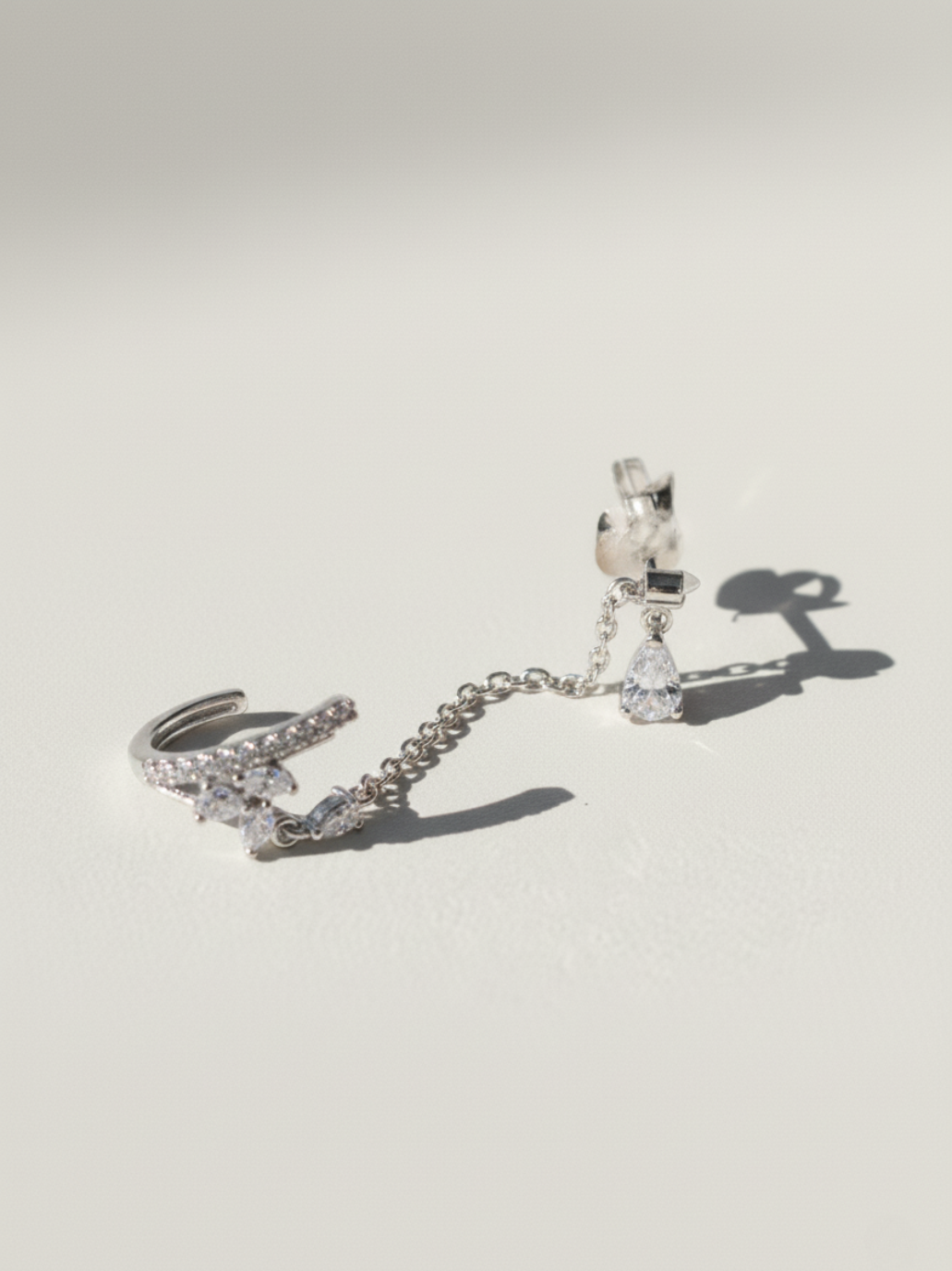 עגיל טיפה עדינה כפול כסף 925