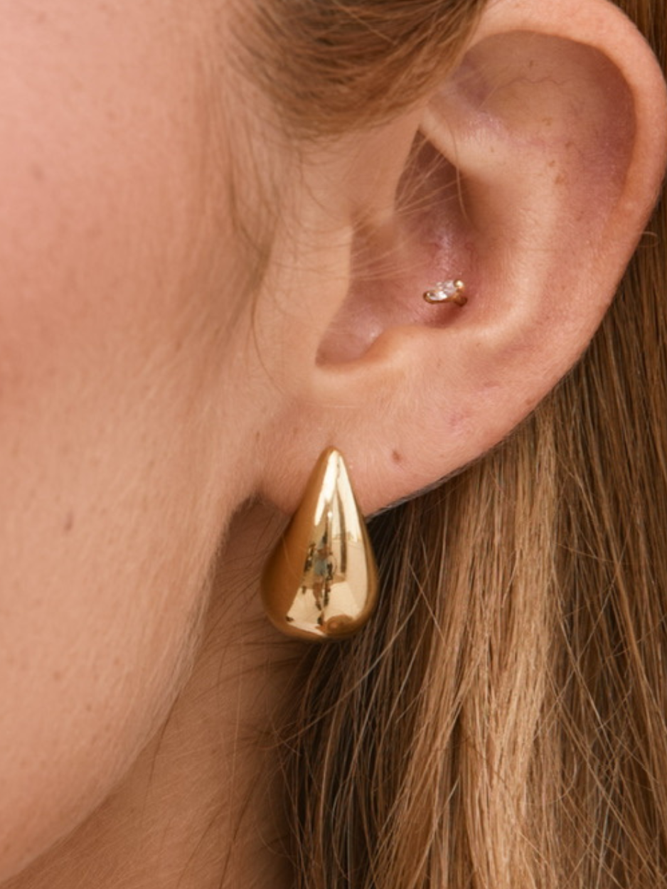 זוג עגילי טיפה זהב