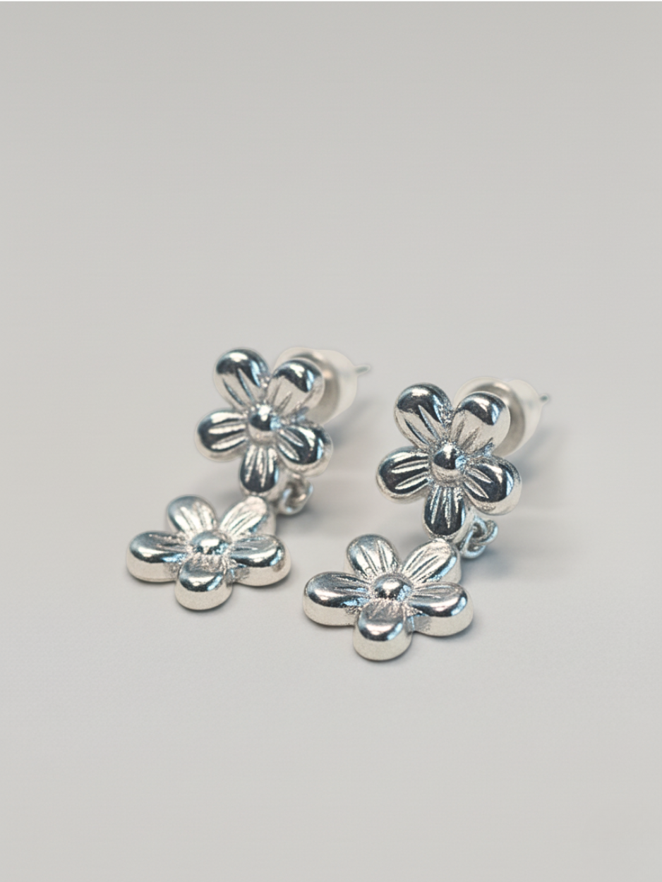 זוג עגילי פרחים כסף