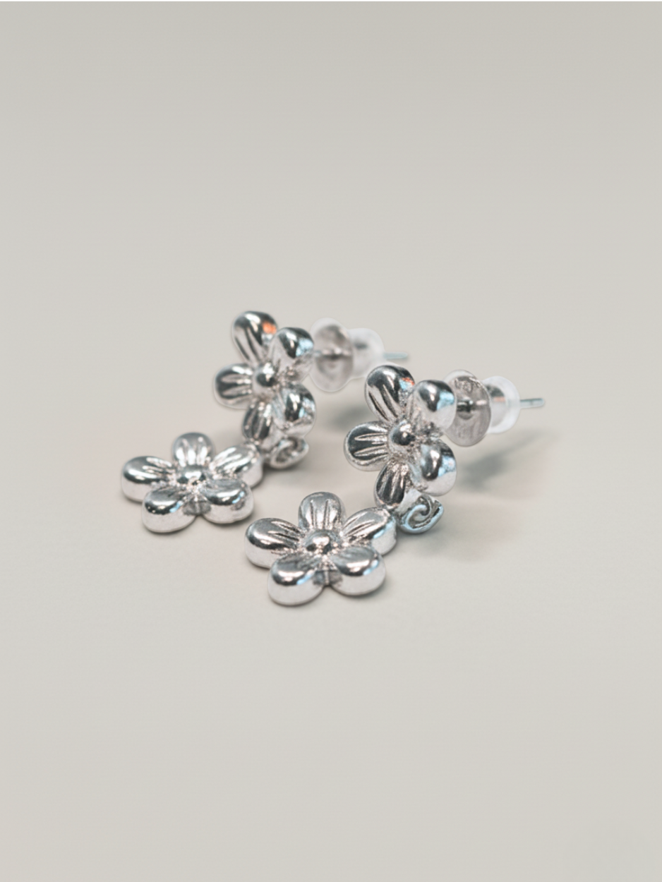 זוג עגילי פרחים כסף