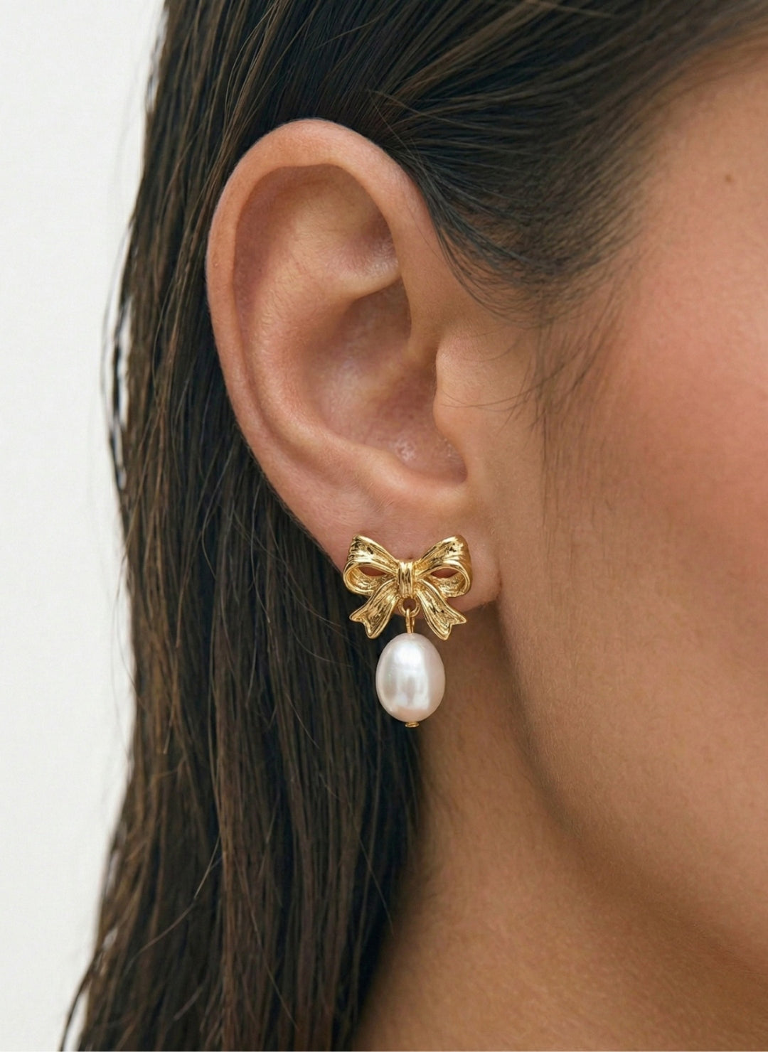 זוג עגילי פפיון פנינה זהב