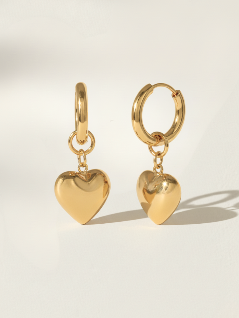 זוג עגילי צאנקי לב זהב