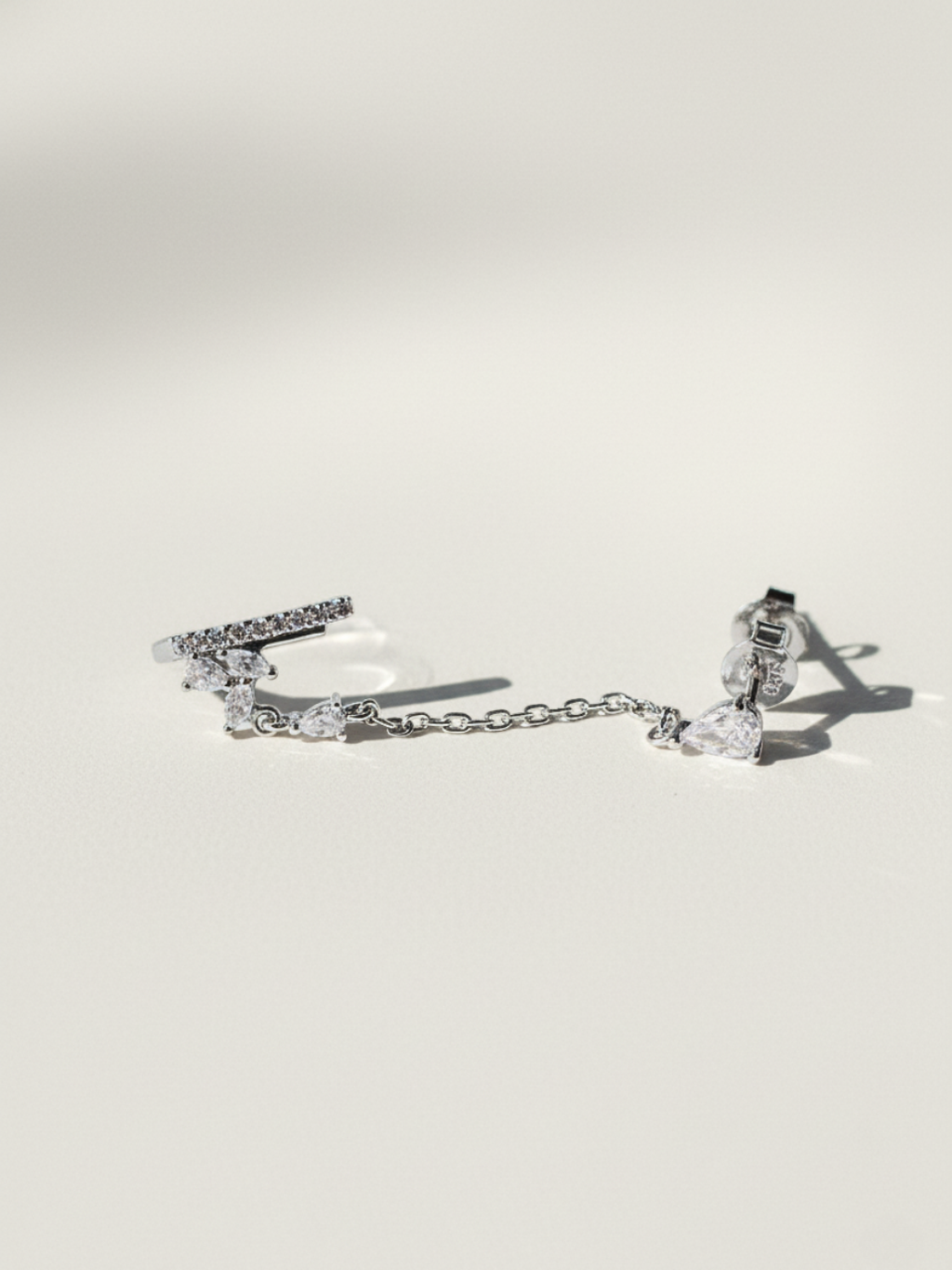 עגיל טיפה עדינה כפול כסף 925