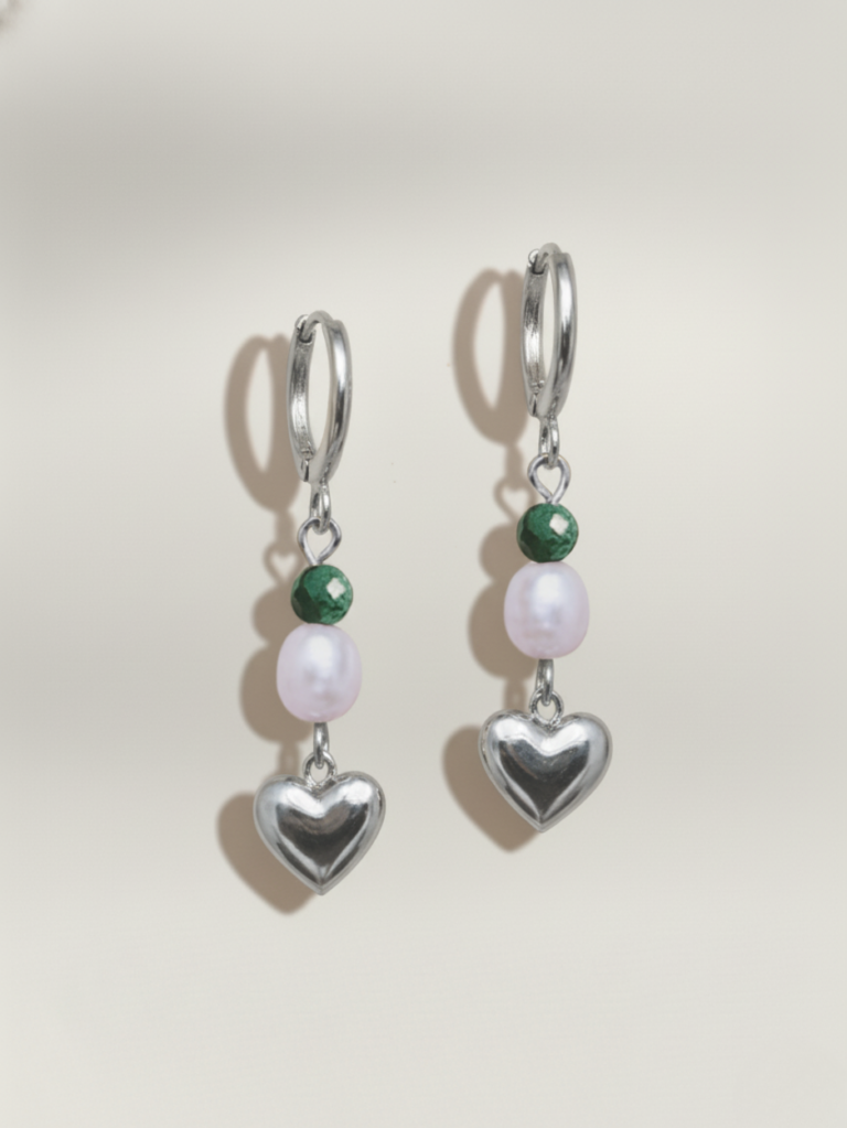 זוג עגילי קלואי לב כסף